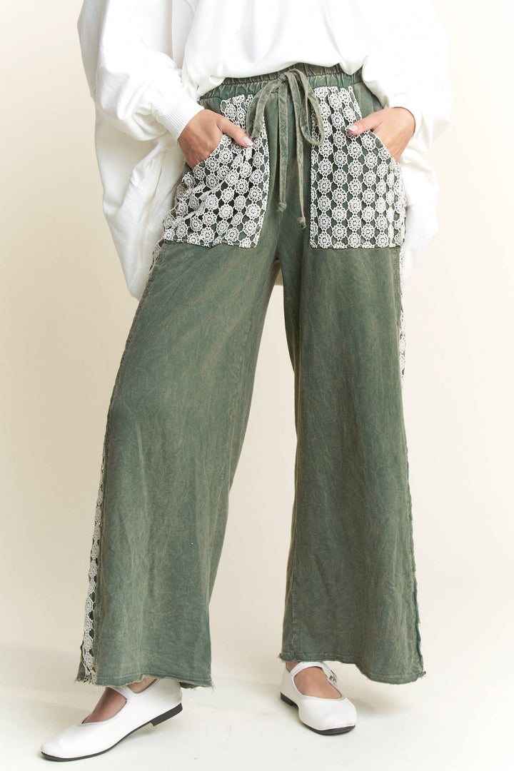 Mineral Wash Floral Detailed Pants