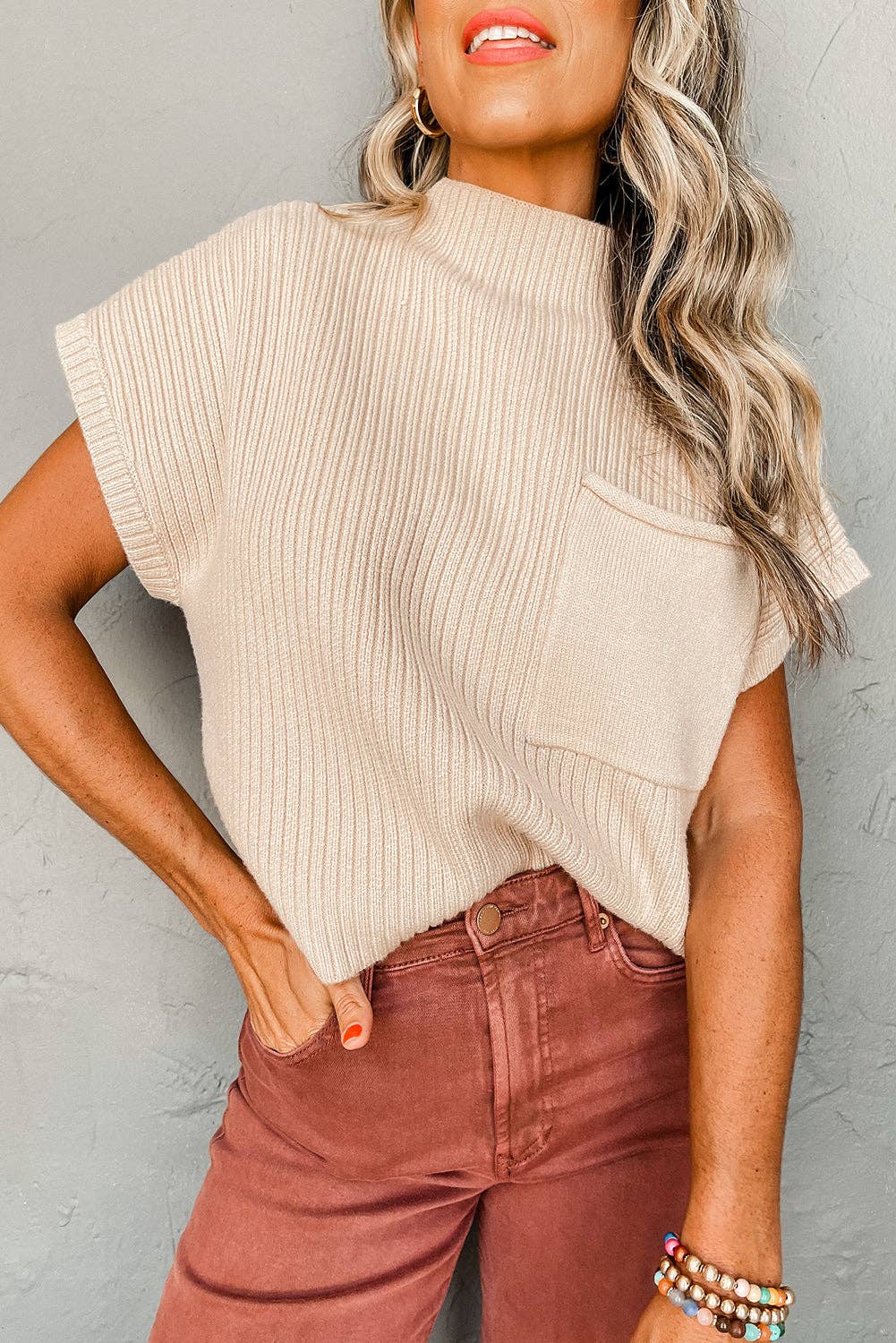 Ribbed Short Sleeve Pocketed Sweater